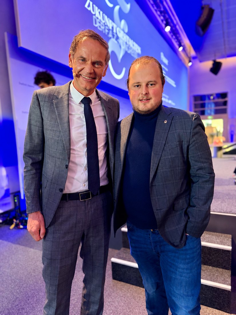 Tim Häußermann im Gespräch mit Oliver Blume