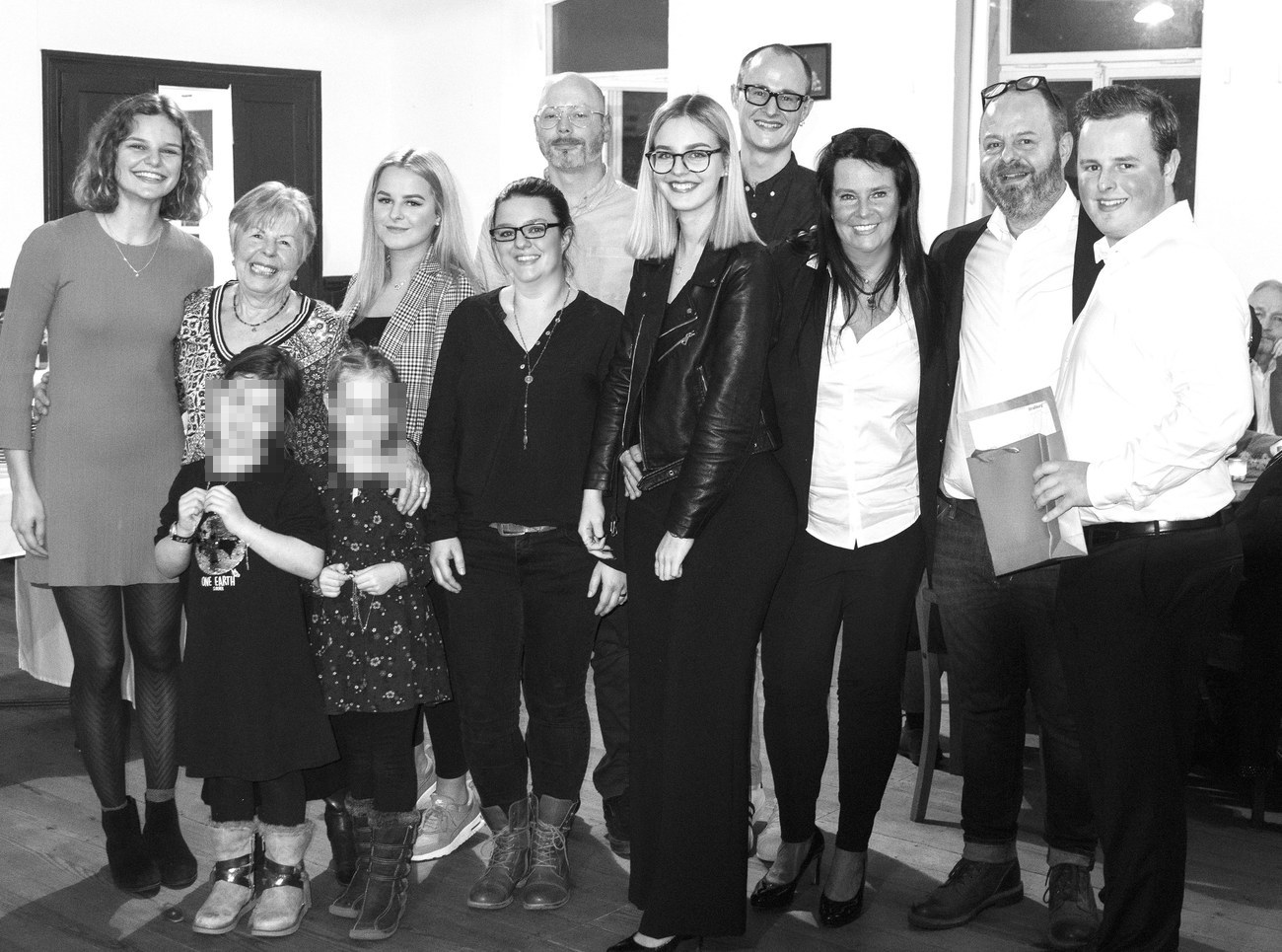 Ursula Häußermann im Kreis der Familie zu ihrem 80. Geburtstag
